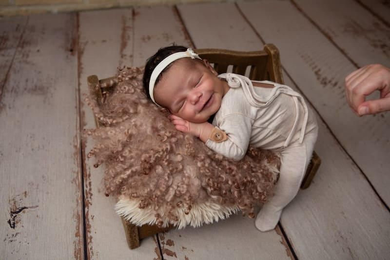 Retouche photo avant-après portrait – 11 Avant / Après Portrait - Bébé Dunkerque